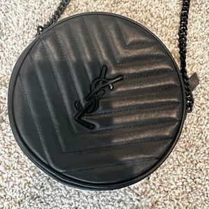 Trendy cross body bag
